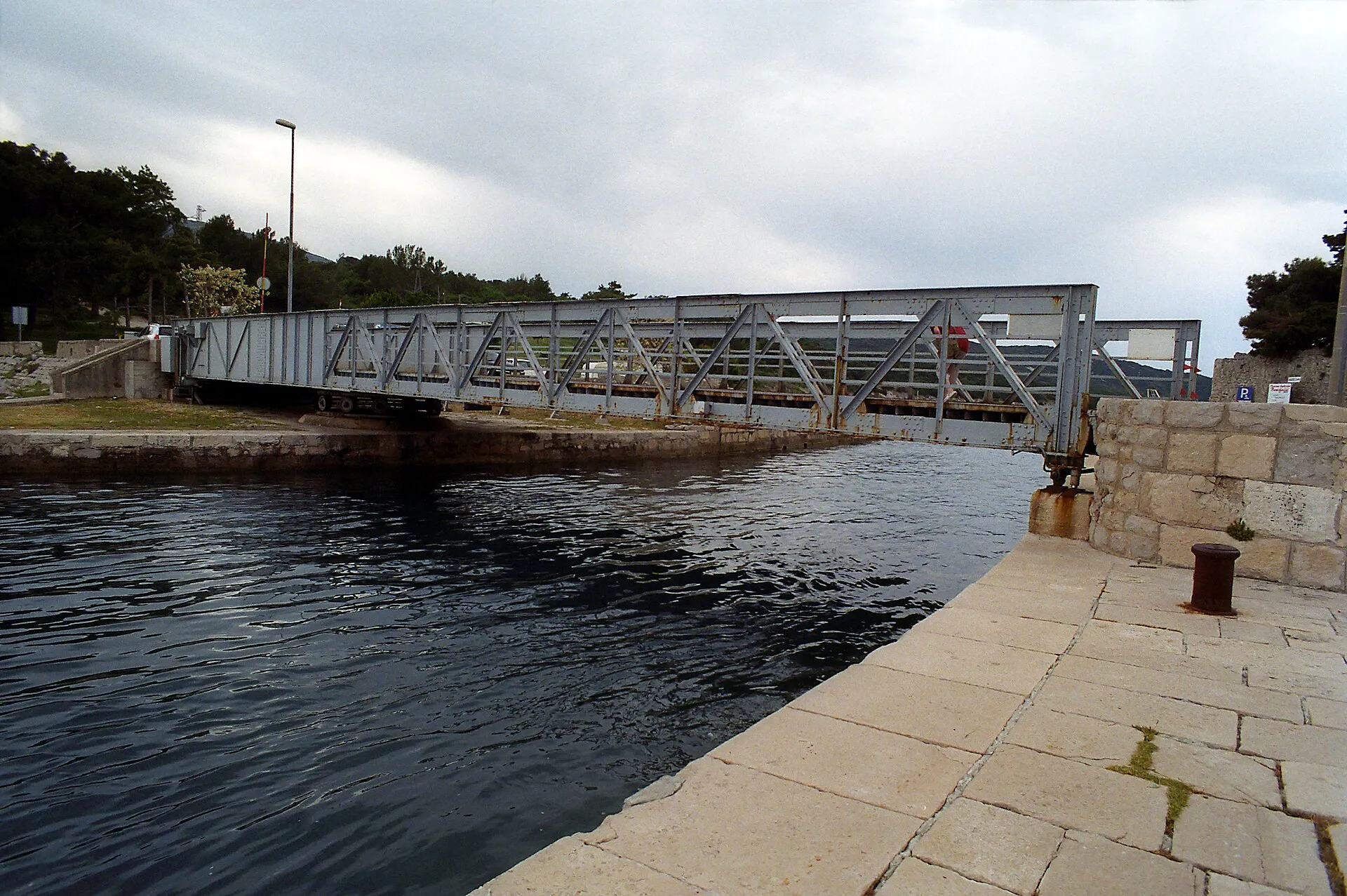 The steel swing bridge at Osor over the narrow channel between Cres and Lošinj